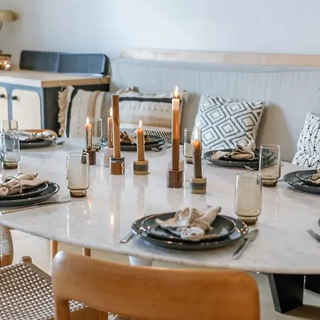 Huswell - With Garden At The Seaside In *